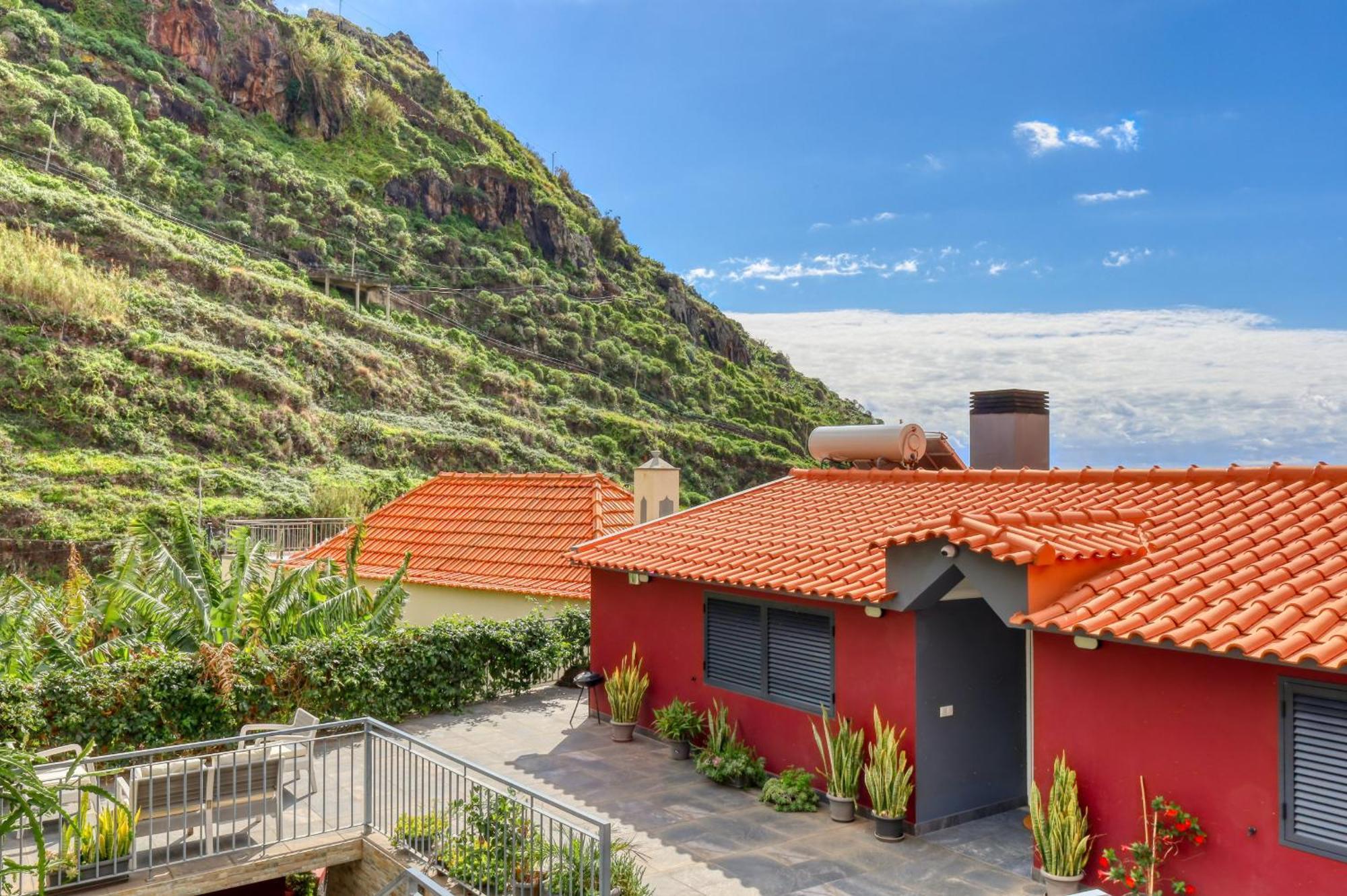 Casa da Praia, a Home in Madeira Ribeira Brava Esterno foto